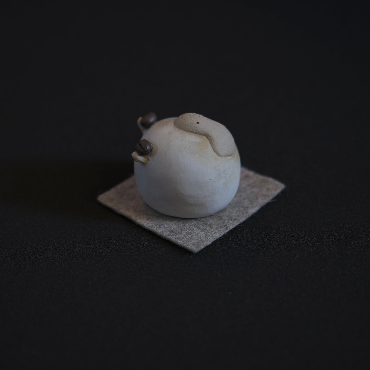 Maneki-hitsuji 2 - One Tenth Coffee
