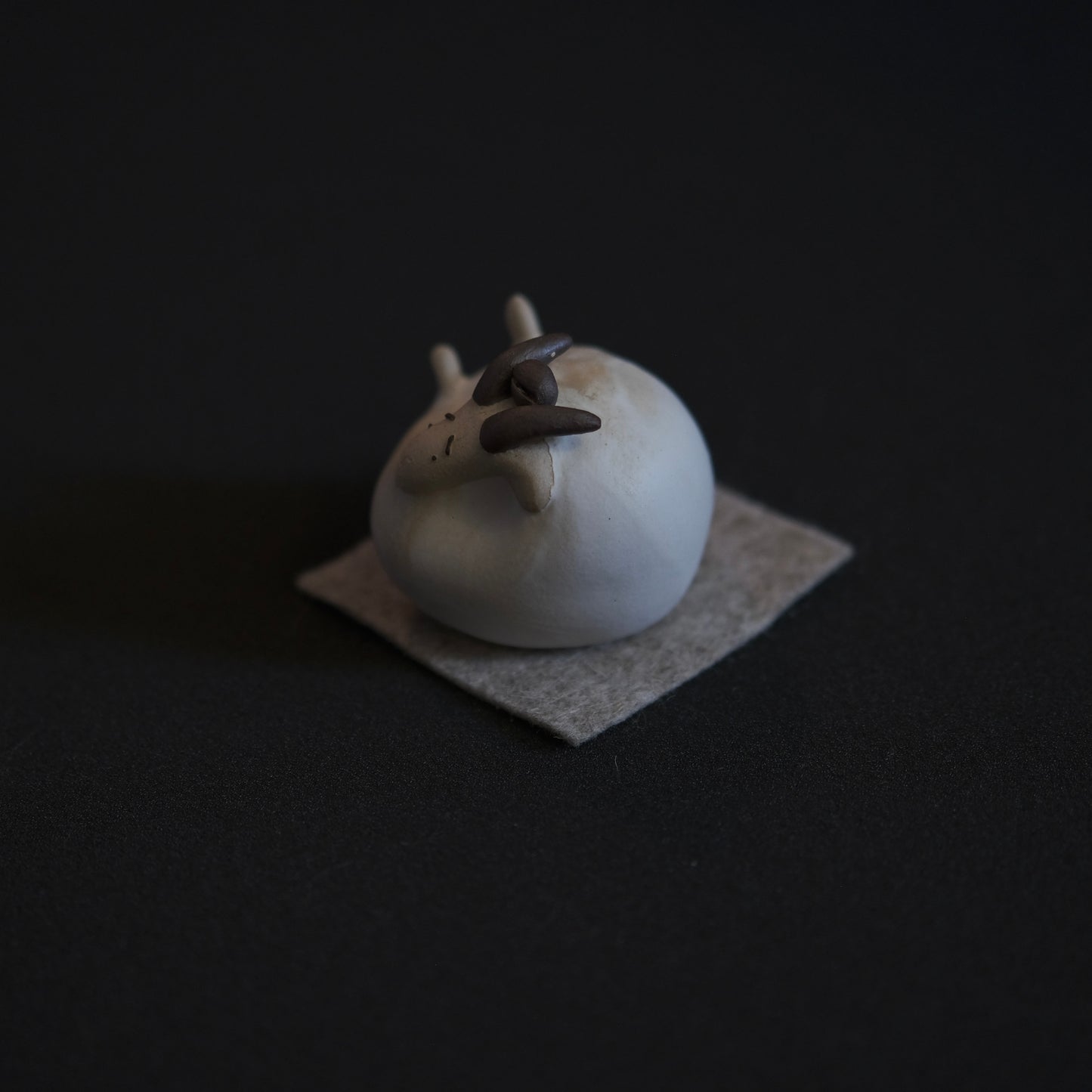 Maneki-hitsuji 13 - One Tenth Coffee
