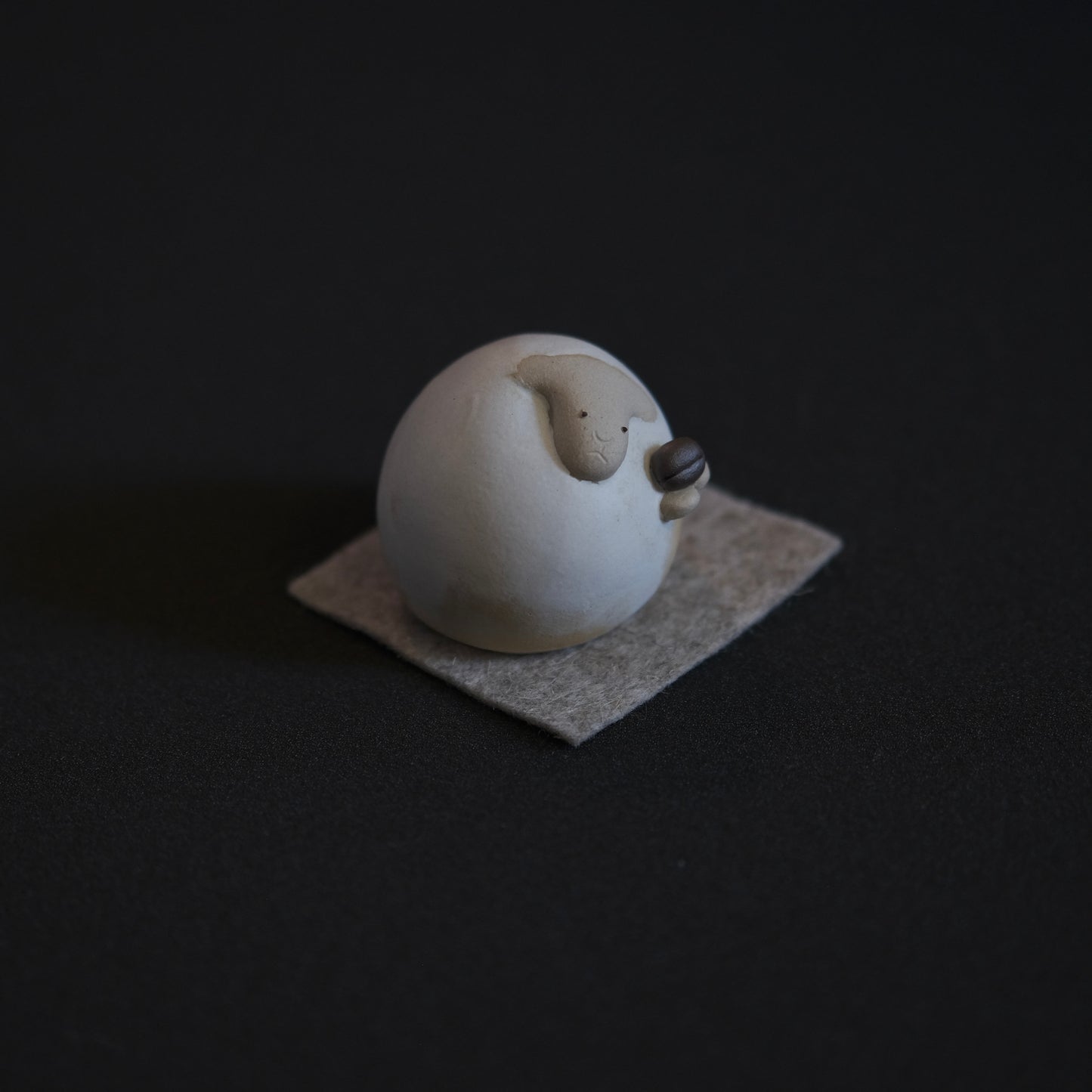 Maneki-hitsuji 4 - One Tenth Coffee