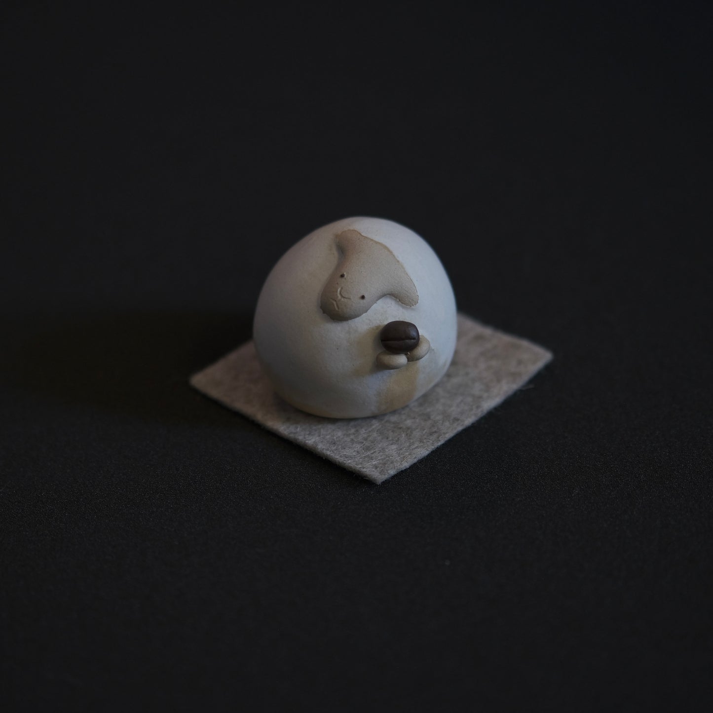 Maneki-hitsuji 4 - One Tenth Coffee